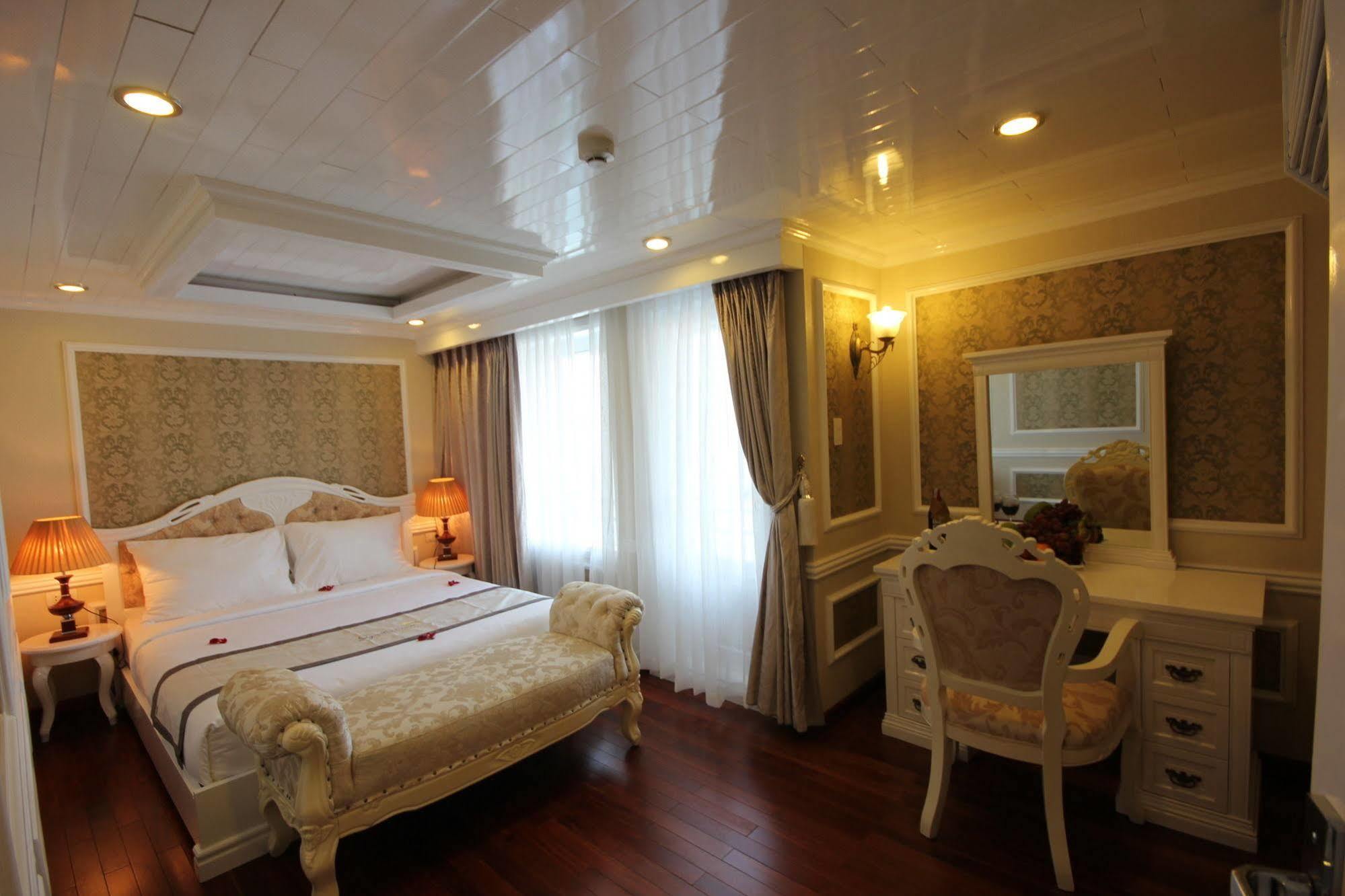Signature Halong Cruise Ha Long Dış mekan fotoğraf